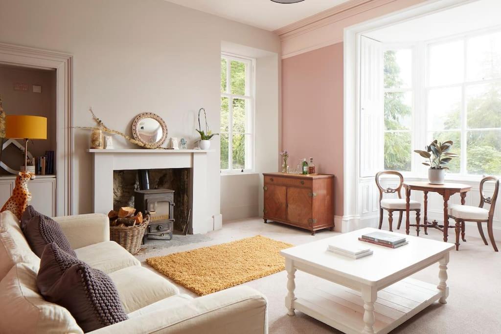 Stylish Scottish Manor, Coillemore House Kyle of Lochalsh Exterior foto