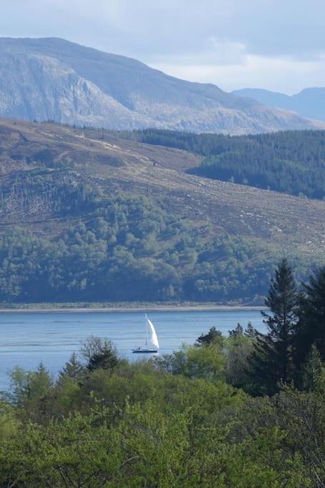 Stylish Scottish Manor, Coillemore House Kyle of Lochalsh Exterior foto